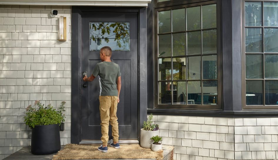 Vivint Smart Lock on home in Fayetteville